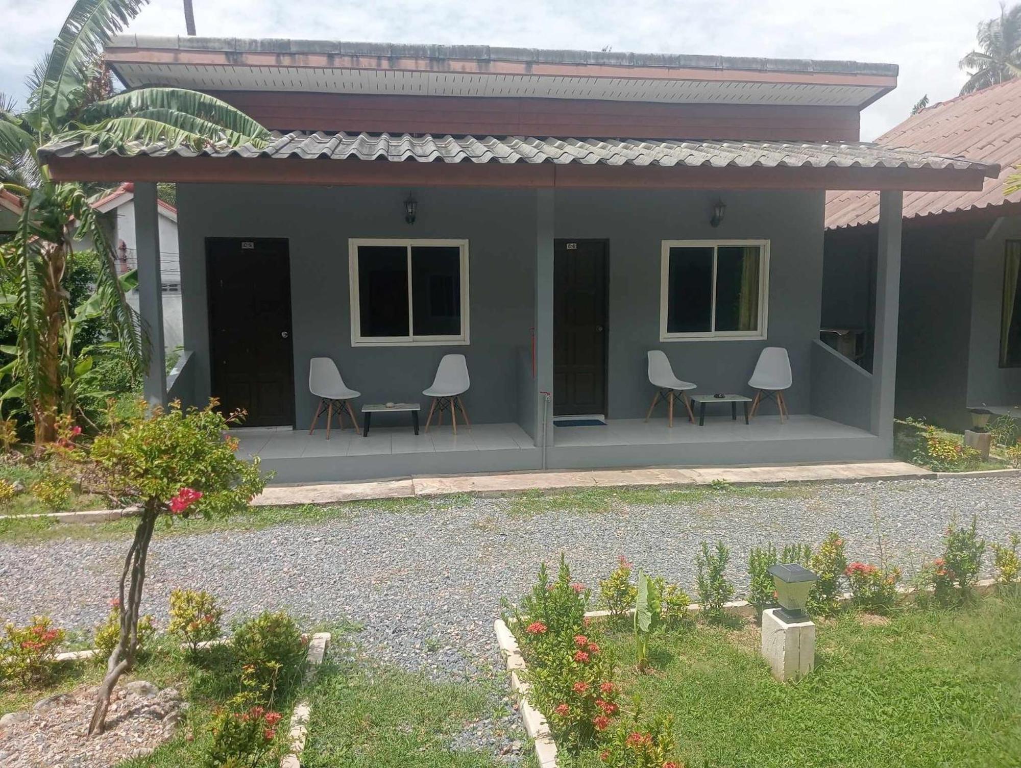 Scandinavian Beach Resort Ko Lanta Екстериор снимка