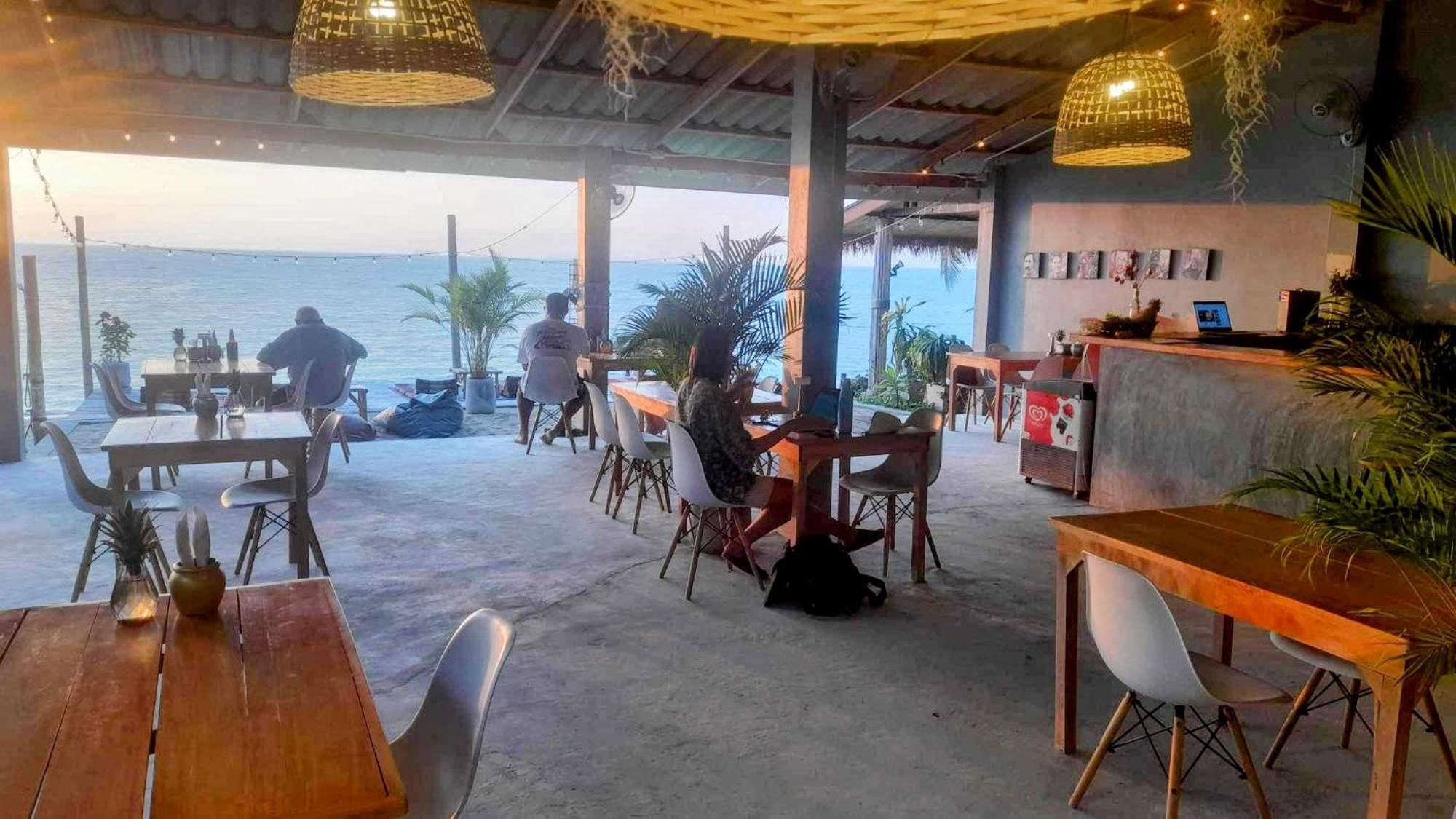 Scandinavian Beach Resort Ko Lanta Екстериор снимка